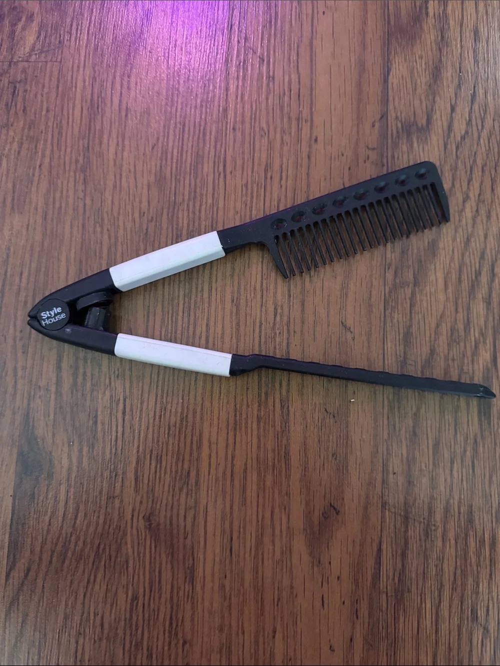 Black Folding Comb for Grooming C1.B.3L